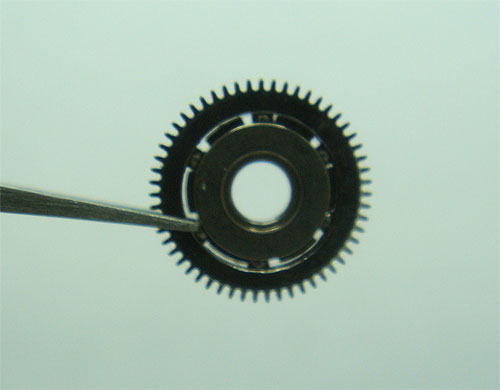 Seiko calibre 7009 bearing