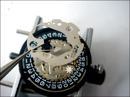 Seiko Date Plate screw A