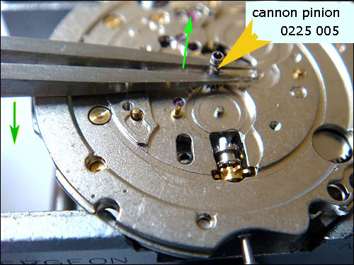 Seiko 7S26 disassembled parts