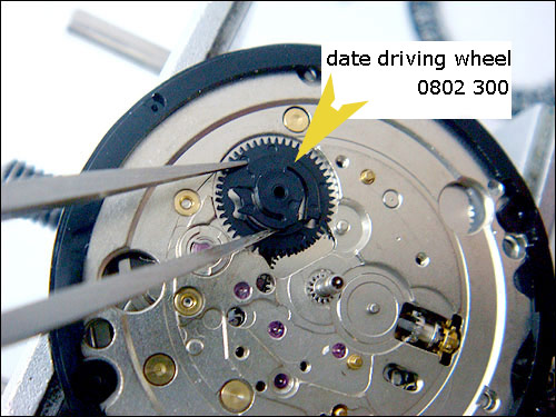 seiko 7s26 - date driving wheel 0802 300