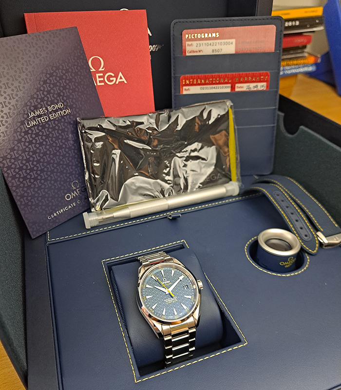 Omega Seamaster James Bond Limited Edition 'Spectre' Aqua Terra 231.10.42.21.03.004